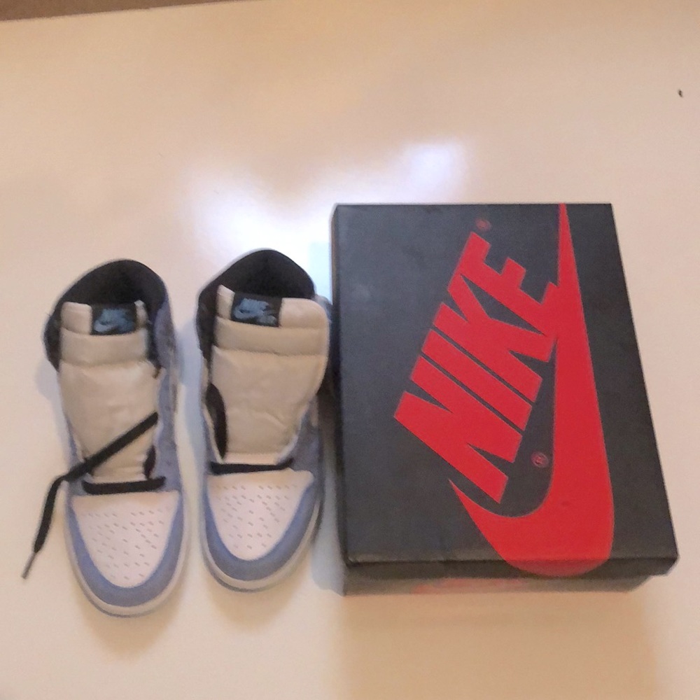Air Jordan 1s, with defect